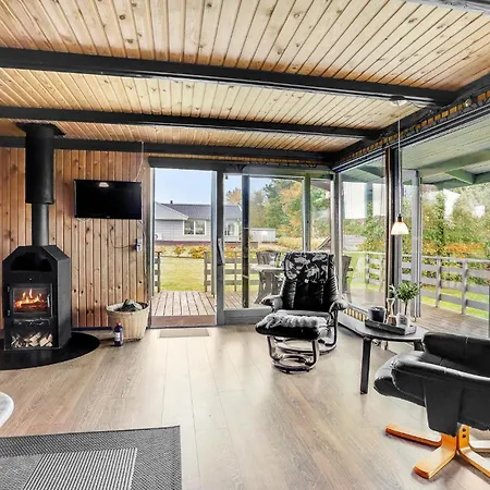 Hébergement de vacances With A Fireplace 320 Egernsund
